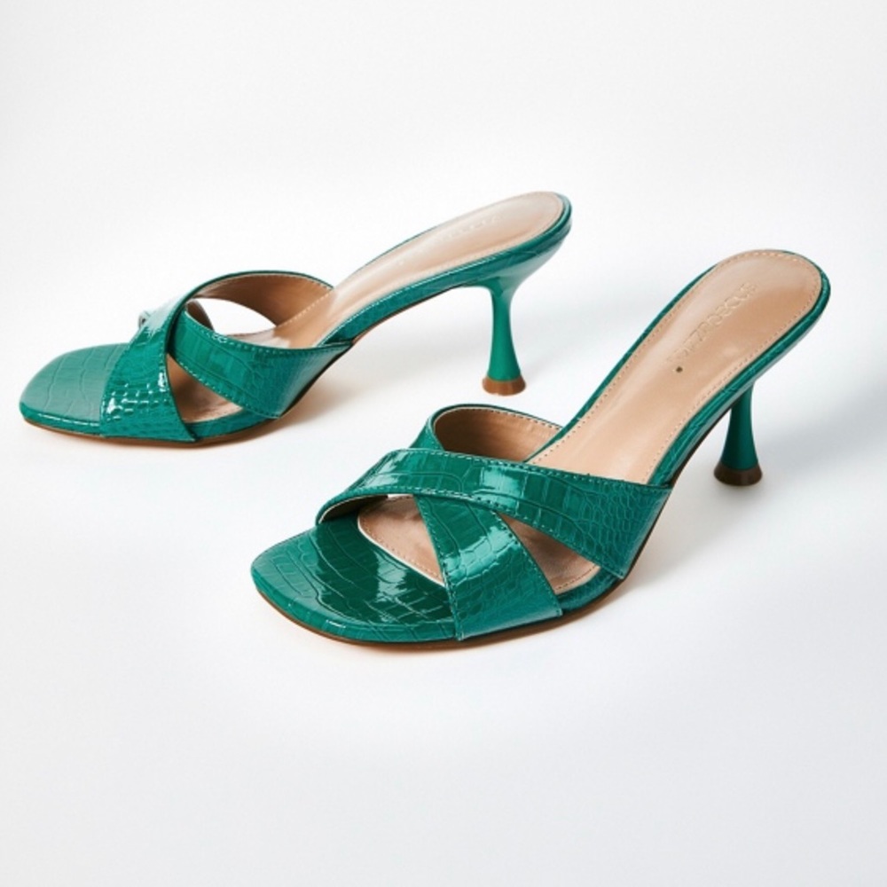 Lilia Heeled Sandal - Tropical Green Size
